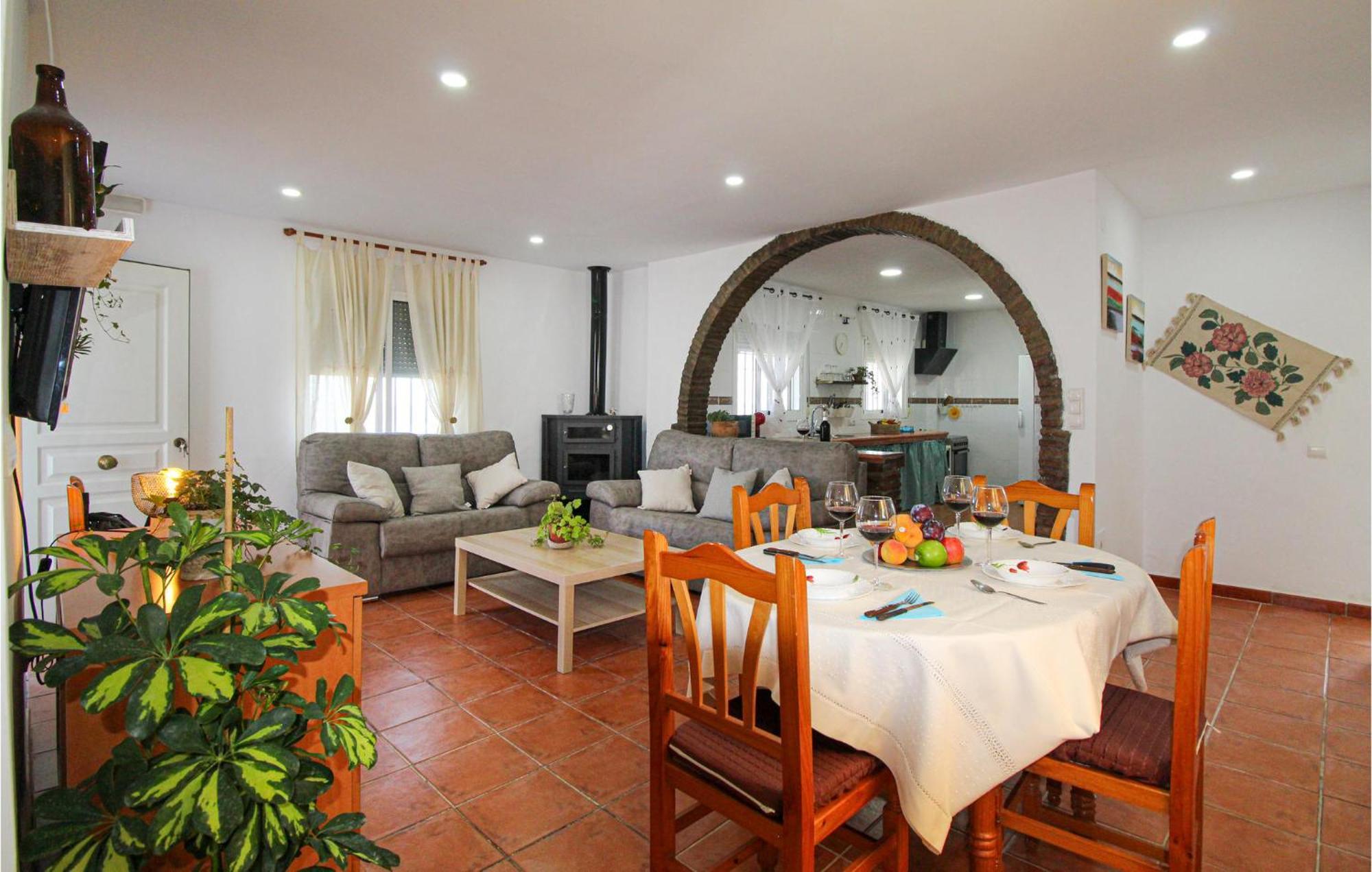 4 Bedroom Gorgeous Home In Sedella Exterior foto